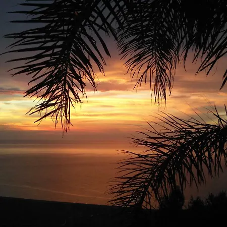 Cefalu' Willa *